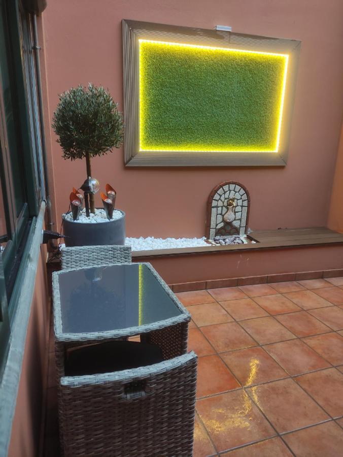 Iqoqo Hotels - Luxury Suites Ioannina Bagian luar foto