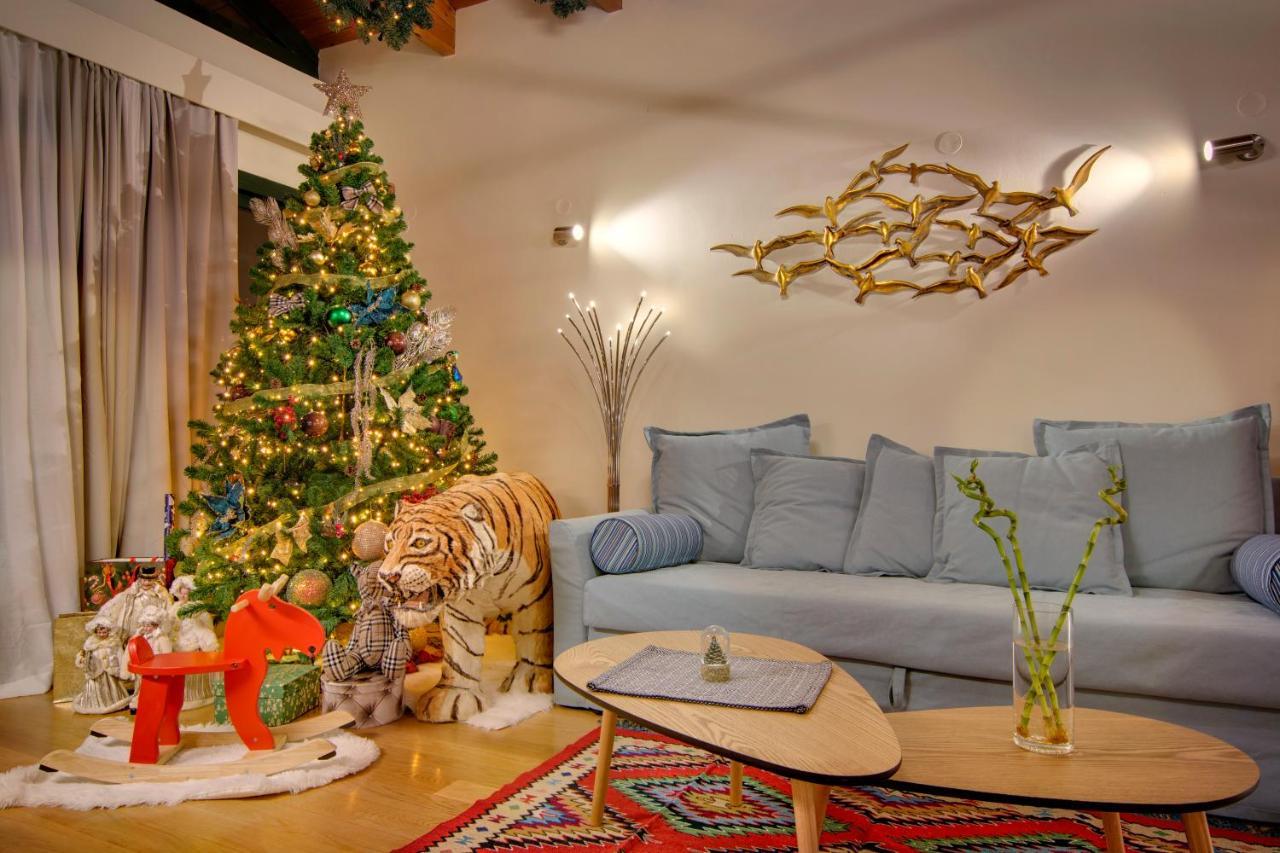 Iqoqo Hotels - Luxury Suites Ioannina Bagian luar foto