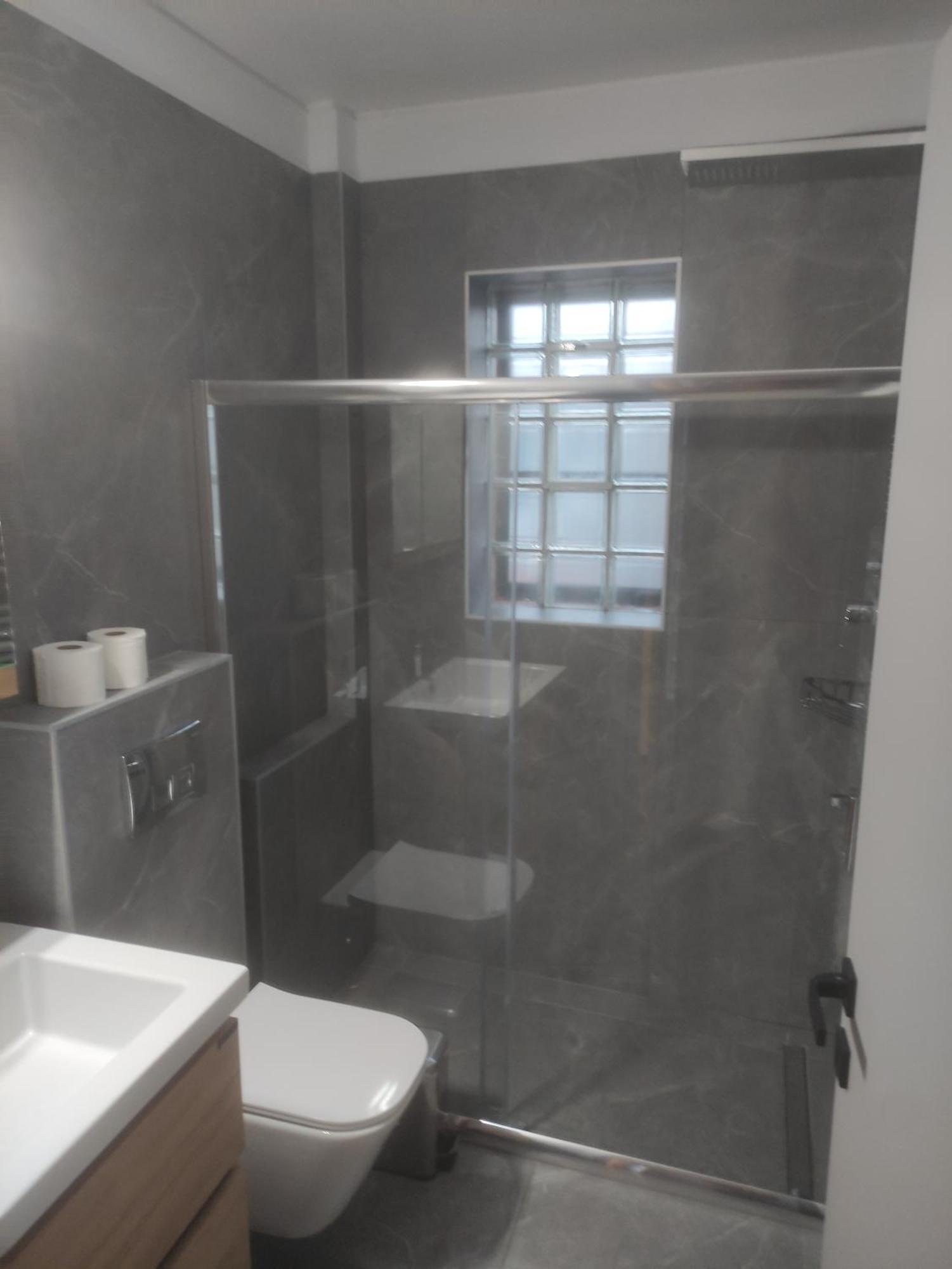 Iqoqo Hotels - Luxury Suites Ioannina Bagian luar foto